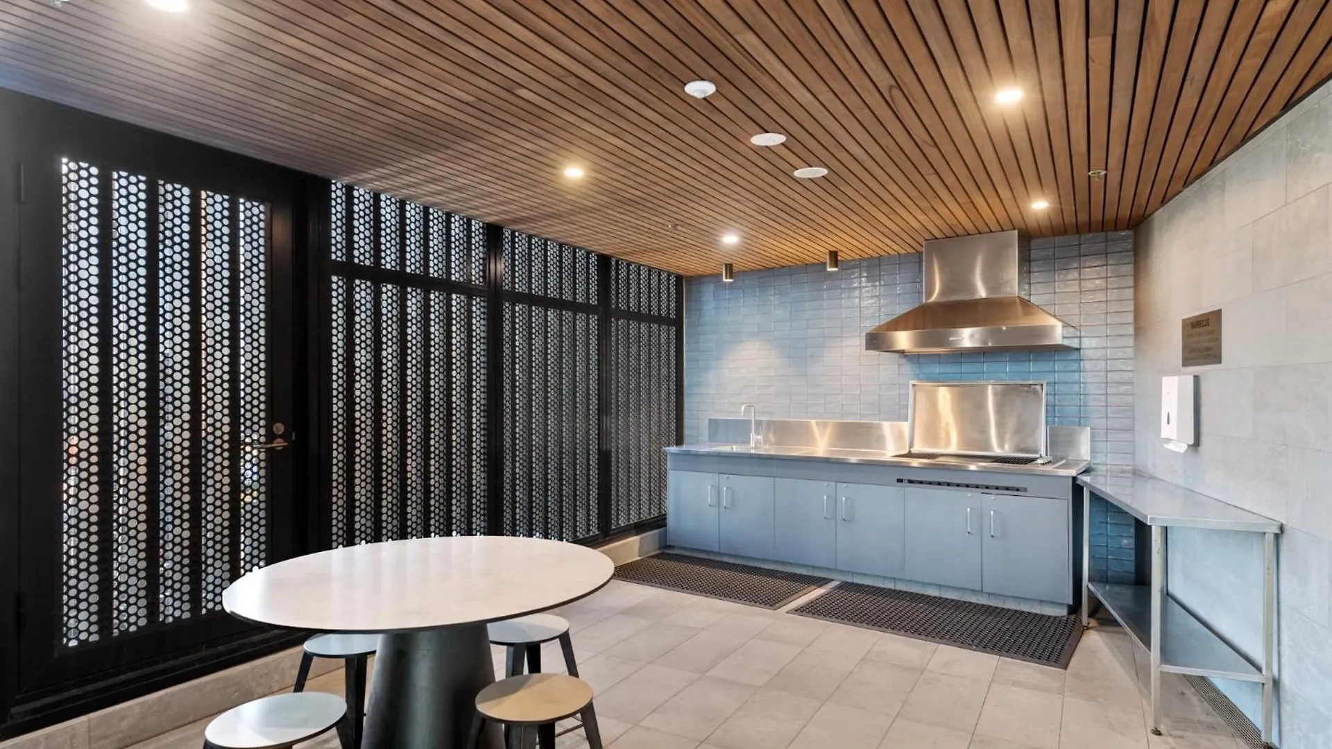 Stylish 1-Bed Apartment In Heart Of Brisbane