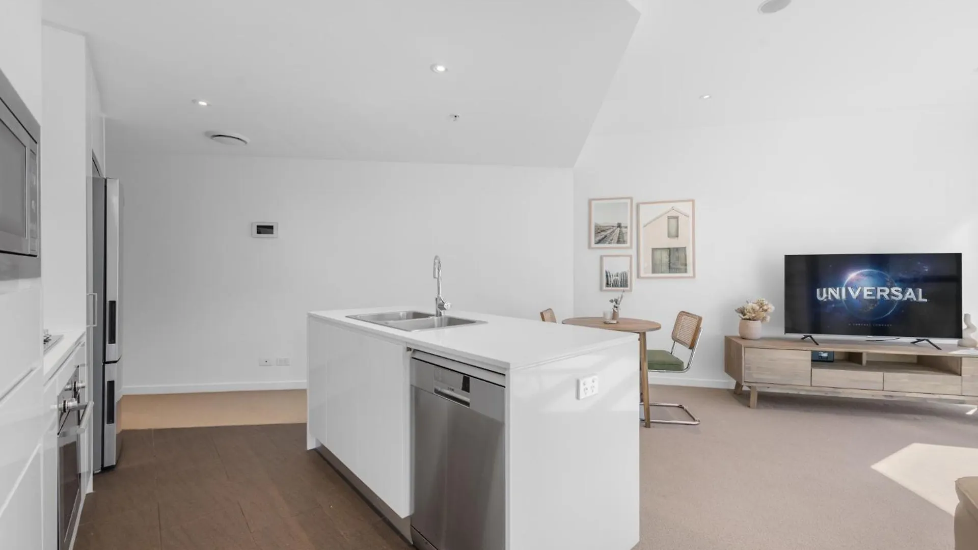 Stylish 1-Bed Apartment In Heart Of Brisbane
