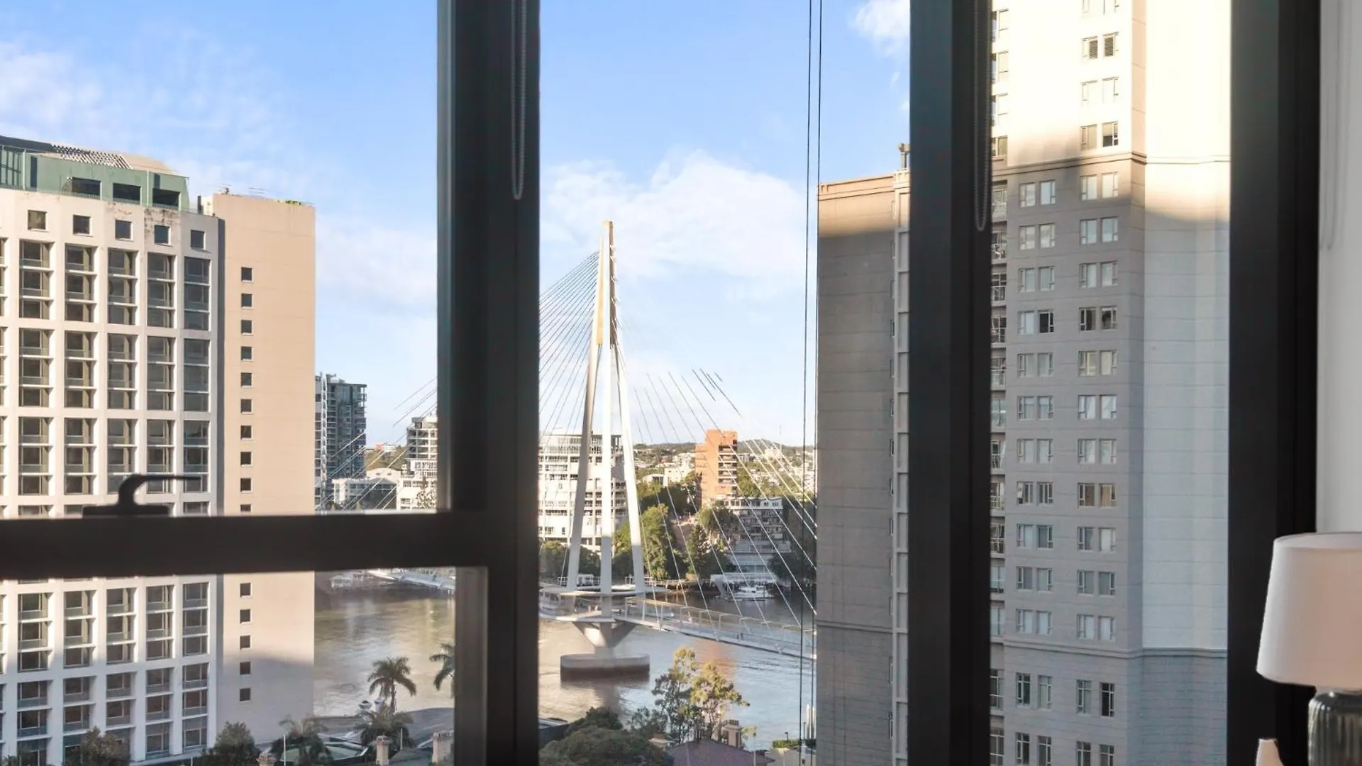 Stylish 1-Bed Apartment In Heart Of Brisbane 0*,  Australia