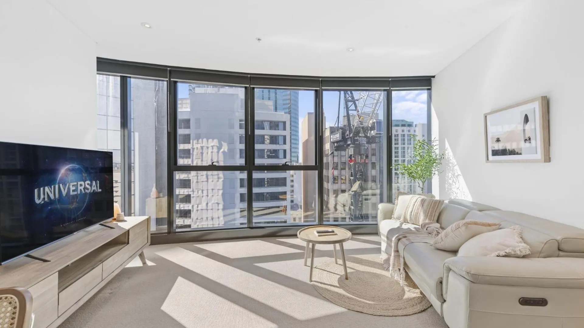 Stylish 1-Bed Apartment In Heart Of Brisbane Australia